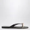 Ferragamo Black Leather Sandals With Thong Strap In Burgundy