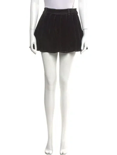 Pre-owned Ferragamo Mini Skirt In Black