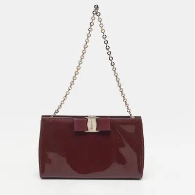 Pre-owned Ferragamo Miss Vara Burgundy Patent Leather Chain Clutch