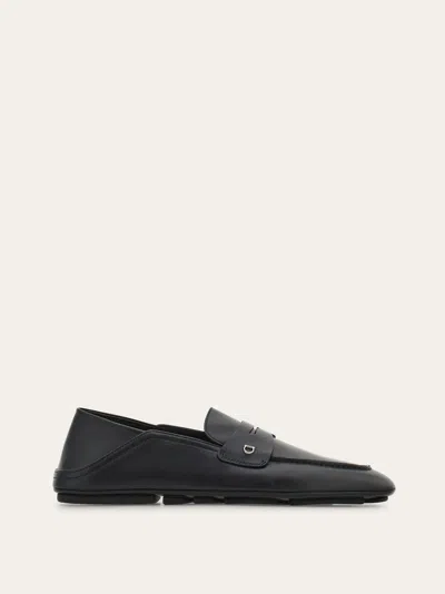 Ferragamo Mocasin Piel Adorno Gancini Negro In Black