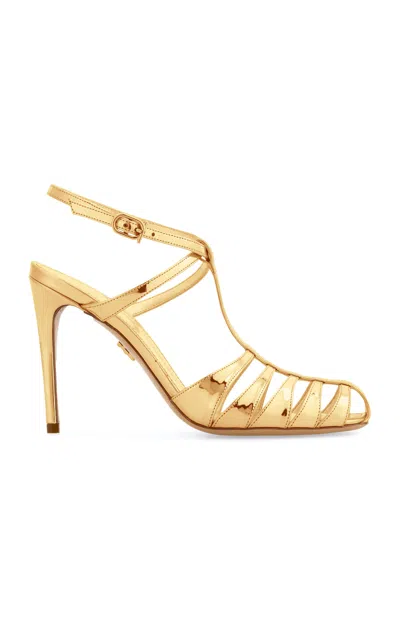 Ferragamo Moda Operandi In Gold