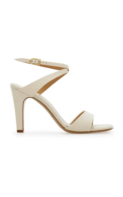 Ferragamo Moda Operandi In White