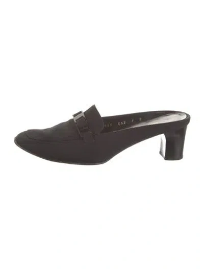 Pre-owned Ferragamo Mules In Black