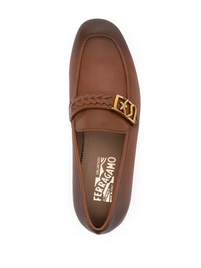 FERRAGAMO FERRAGAMO NAIROBI LOGO PLAQUE LOAFERS