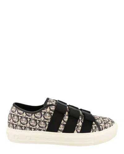 Ferragamo Nataly Calfskin Leather Low-top Sneakers In Black