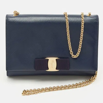 Pre-owned Ferragamo Navy Blue Leather Vara Bow Chain Clutch