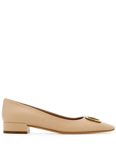 Ferragamo New Vara Ballerina Shoes In Pink