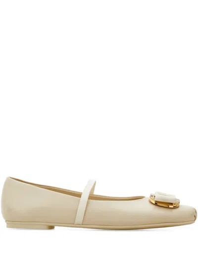 Ferragamo New Vara Buckle-detail Ballet Flats In White