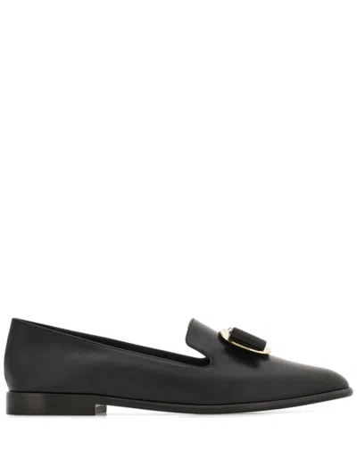Ferragamo New Vara Loafer In Black