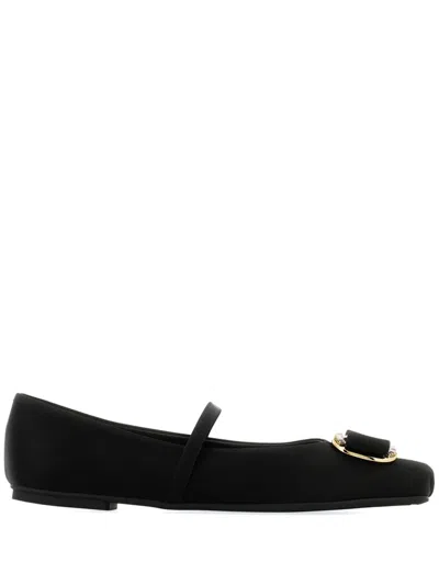 Ferragamo New Vara Plate Ballerina Shoes In Black