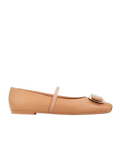 Ferragamo New Vara Plate Ballet Flat In Brown