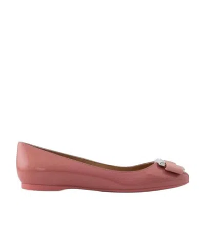 Ferragamo Ninna Flat Shoes In Pink