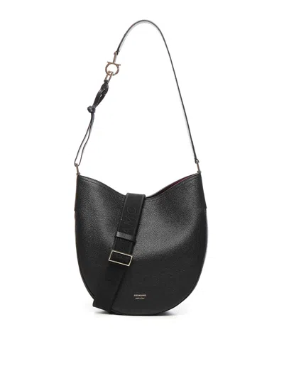 Ferragamo North-south Hobo Bag In Black