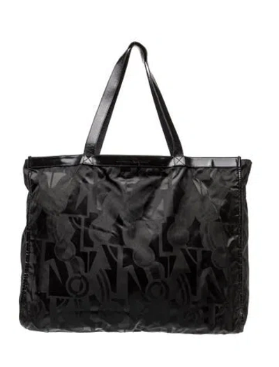 Pre-owned Ferragamo Nylon Tote In Black