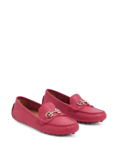 Ferragamo Odilia 1 Gancini-plaque Loafers In Pink