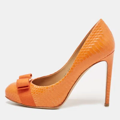 Pre-owned Ferragamo Orange Snakeskin Vara Bow Pumps Size 37