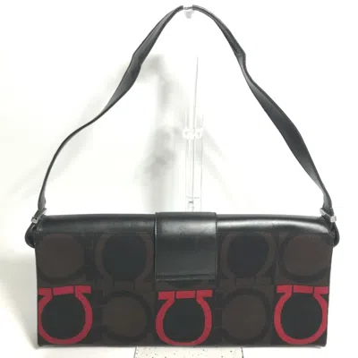 Pre-owned Ferragamo Other Shoulder Bag () In Black