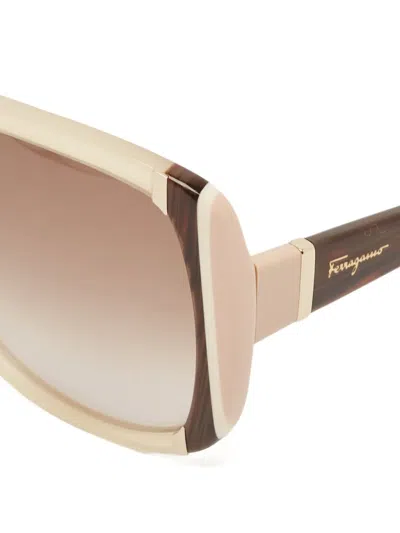 Pre-owned Ferragamo Oversize-frame Sunglasses