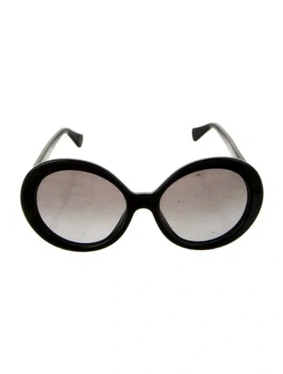 Pre-owned Ferragamo Oversize Gradient Sunglasses In Black