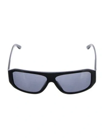 Pre-owned Ferragamo Oversize Tinted Sunglasses In Black