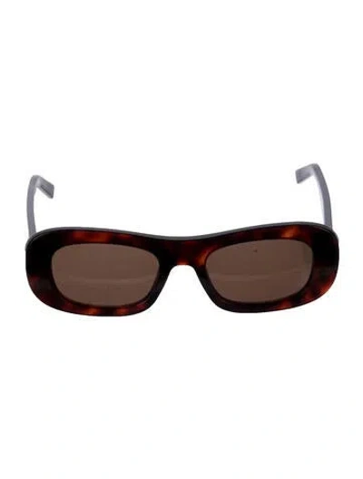 Pre-owned Ferragamo Oversize Tinted Sunglasses In Burgundy