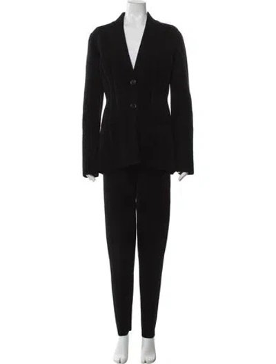 Pre-owned Ferragamo Pant Set In Black
