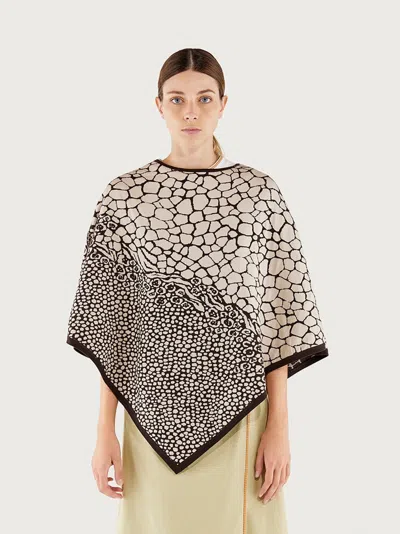 Ferragamo Patchwork Patterned Shawl In Pink