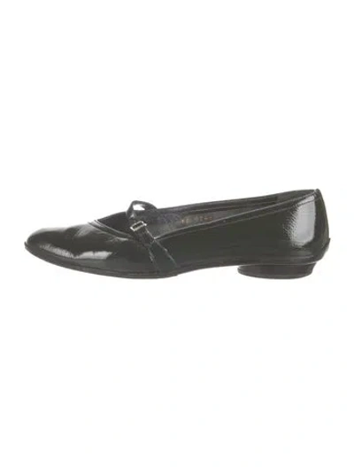 Pre-owned Ferragamo Patent Leather Ballet Flats In Green