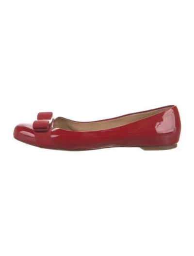 Pre-owned Ferragamo Patent Leather Ballet Flats In Red