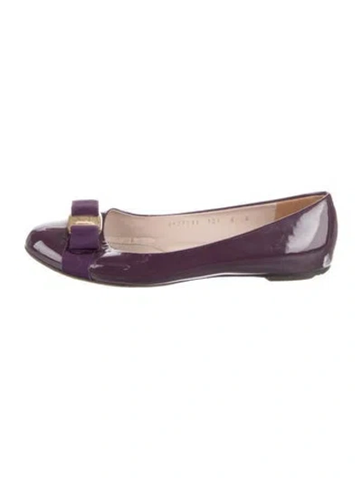 Pre-owned Ferragamo Patent Leather Bow Accents Ballet Flats In Purple