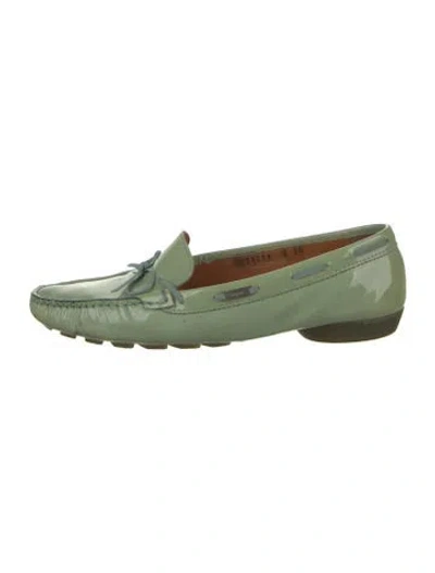 Pre-owned Ferragamo Patent Leather Bow Accents Loafers In Green
