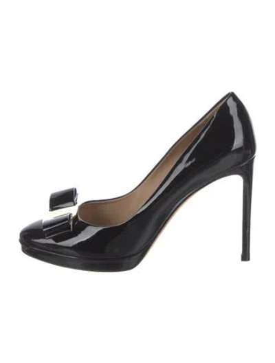 Pre-owned Ferragamo Patent Leather Bow Accents Pumps In Black