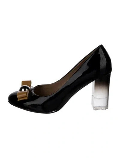 Pre-owned Ferragamo Patent Leather Bow Accents Pumps In Black