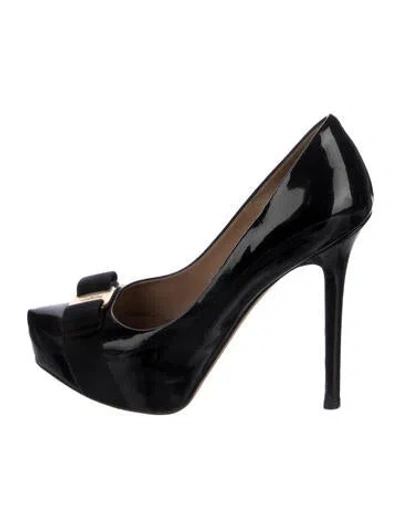 Pre-owned Ferragamo Patent Leather Bow Accents Pumps In Black