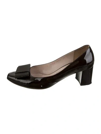 Pre-owned Ferragamo Patent Leather Bow Accents Pumps In Black