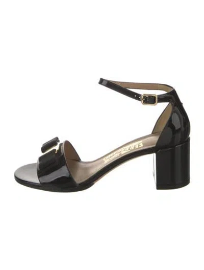 Pre-owned Ferragamo Patent Leather Bow Accents Sandals In Black