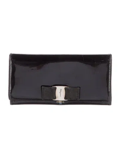 Pre-owned Ferragamo Patent Leather Continental Wallet In Black