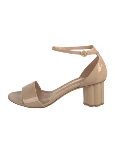 Pre-owned Ferragamo Patent Leather D'orsay Pumps In Neutral