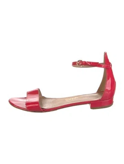 Pre-owned Ferragamo Patent Leather Printed Sandals In Red