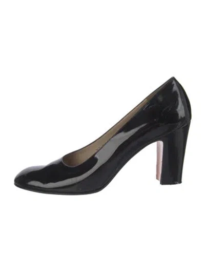 Pre-owned Ferragamo Patent Leather Pumps In Black