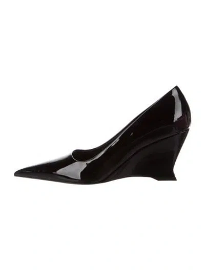 Pre-owned Ferragamo Patent Leather Pumps In Black