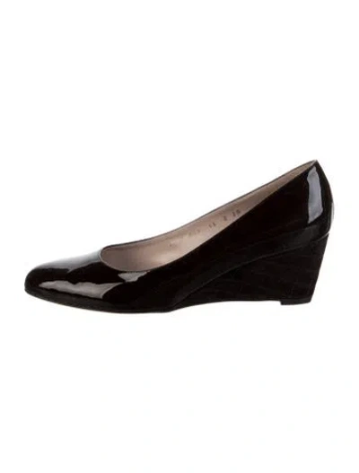 Pre-owned Ferragamo Patent Leather Pumps In Black