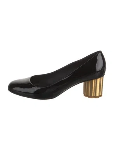 Pre-owned Ferragamo Patent Leather Pumps In Black