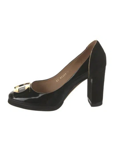 Pre-owned Ferragamo Patent Leather Pumps In Black
