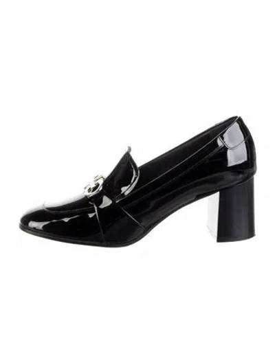 Pre-owned Ferragamo Patent Leather Pumps In Black