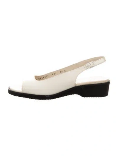 Pre-owned Ferragamo Patent Leather Sandals In Neutrals