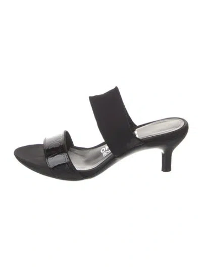 Pre-owned Ferragamo Patent Leather Slides In Black