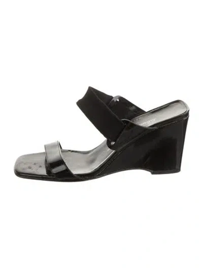 Pre-owned Ferragamo Patent Leather Slides In Black