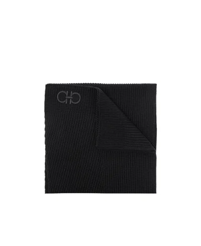 Ferragamo Pattern Scarf In Black