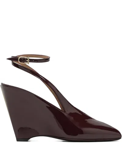 Ferragamo Peep-toe-detail Sandals In Red